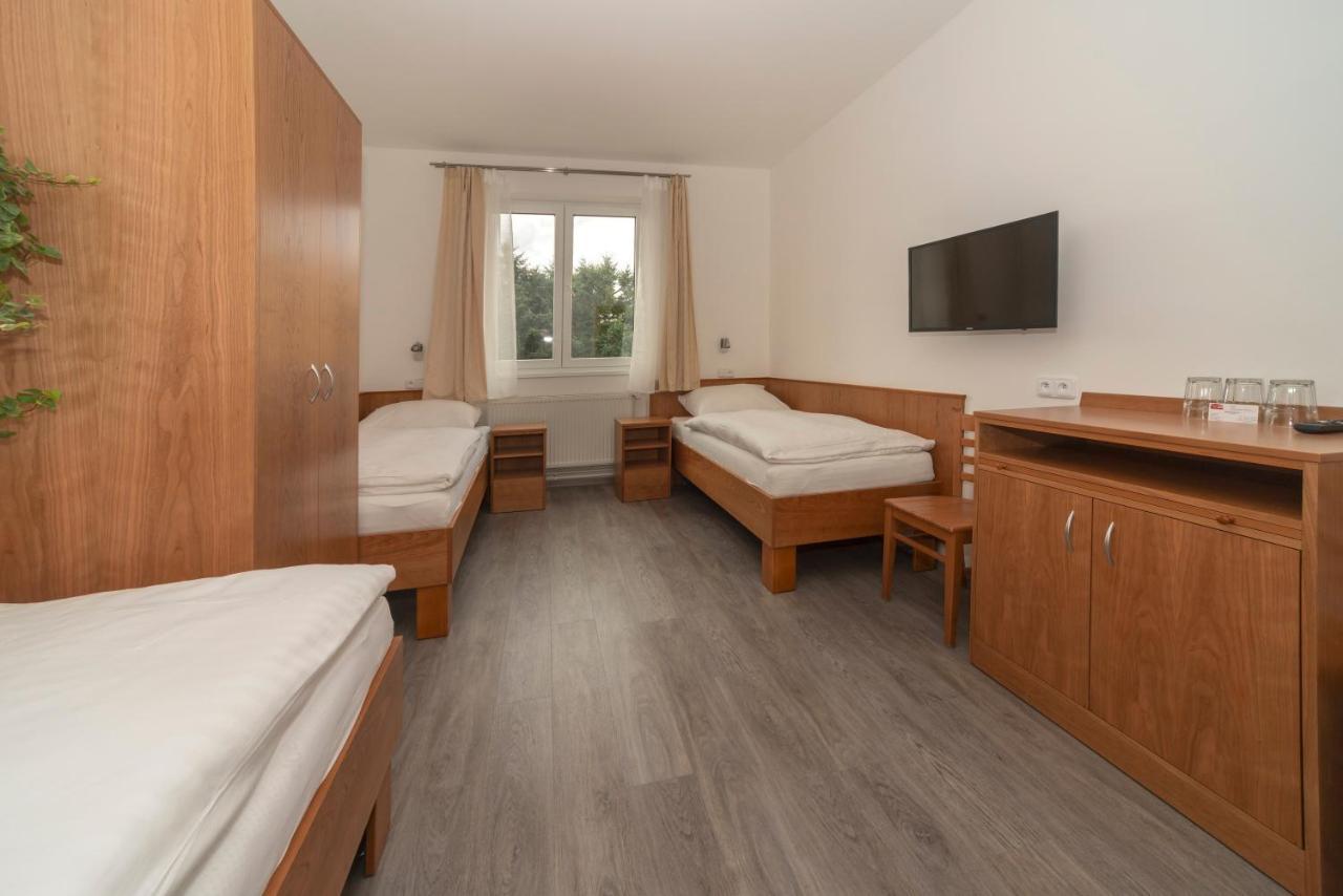 Hotel Pansky Dum Blovice Bagian luar foto