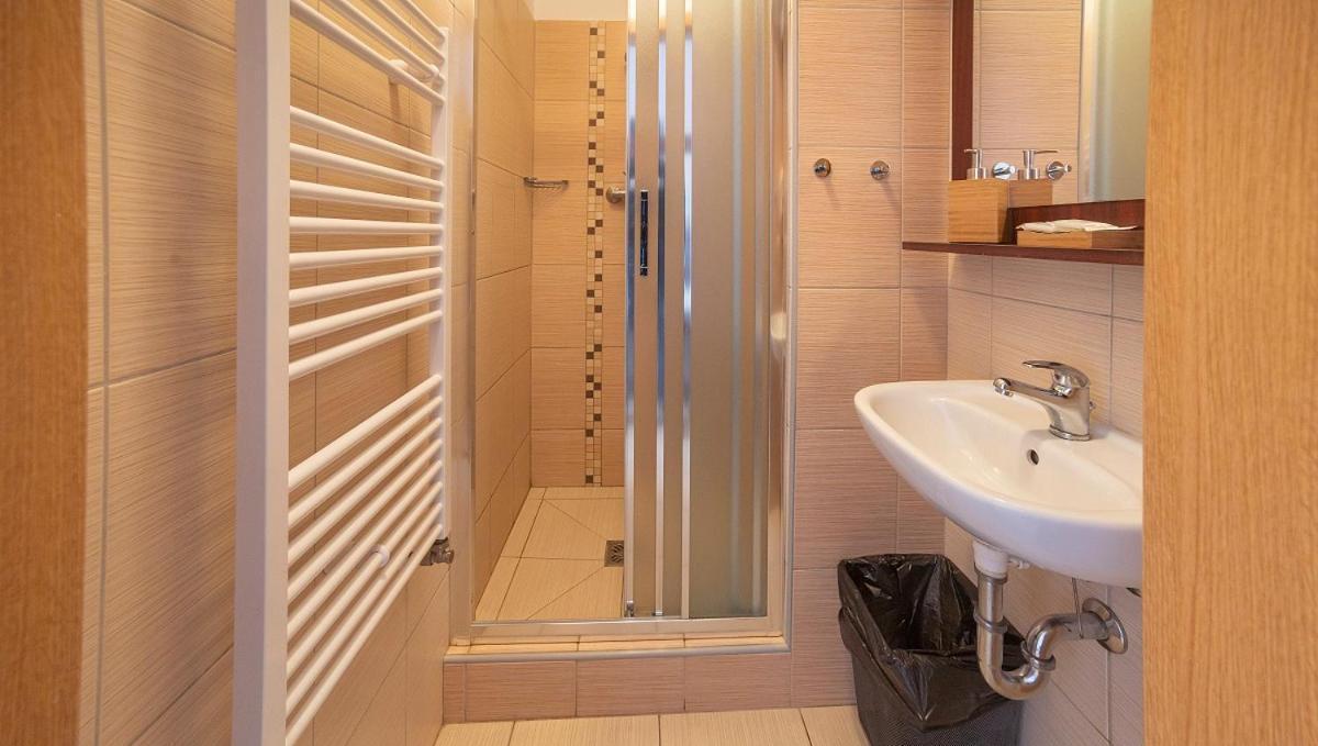 Hotel Pansky Dum Blovice Bagian luar foto